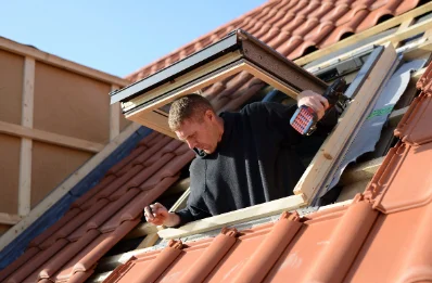 Pose de fenêtres de toit Velux à Barembach